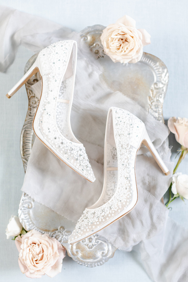 Romantic Cinderella-Inspired Wedding Inspiration