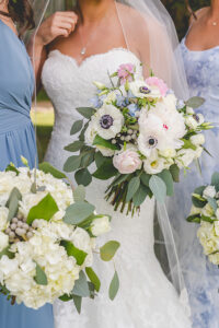 wedding flowers, bridal bouquet, wedding bouquet inspiration, bridesmaid bouquet inspiration, Wallflowers NJ, Nicole Klym Photography, nj wedding inspiration