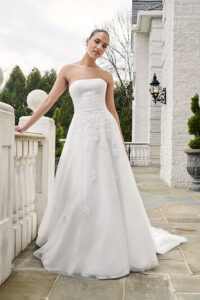 CWeddingsMag.com, Kelly Faetanini Spring 2024 wedding gown collection, bridal fashions, wedding gown inspirations, Monet gown